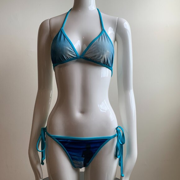 Aaron Chang Surfer wave bikini - Picture 1 of 10